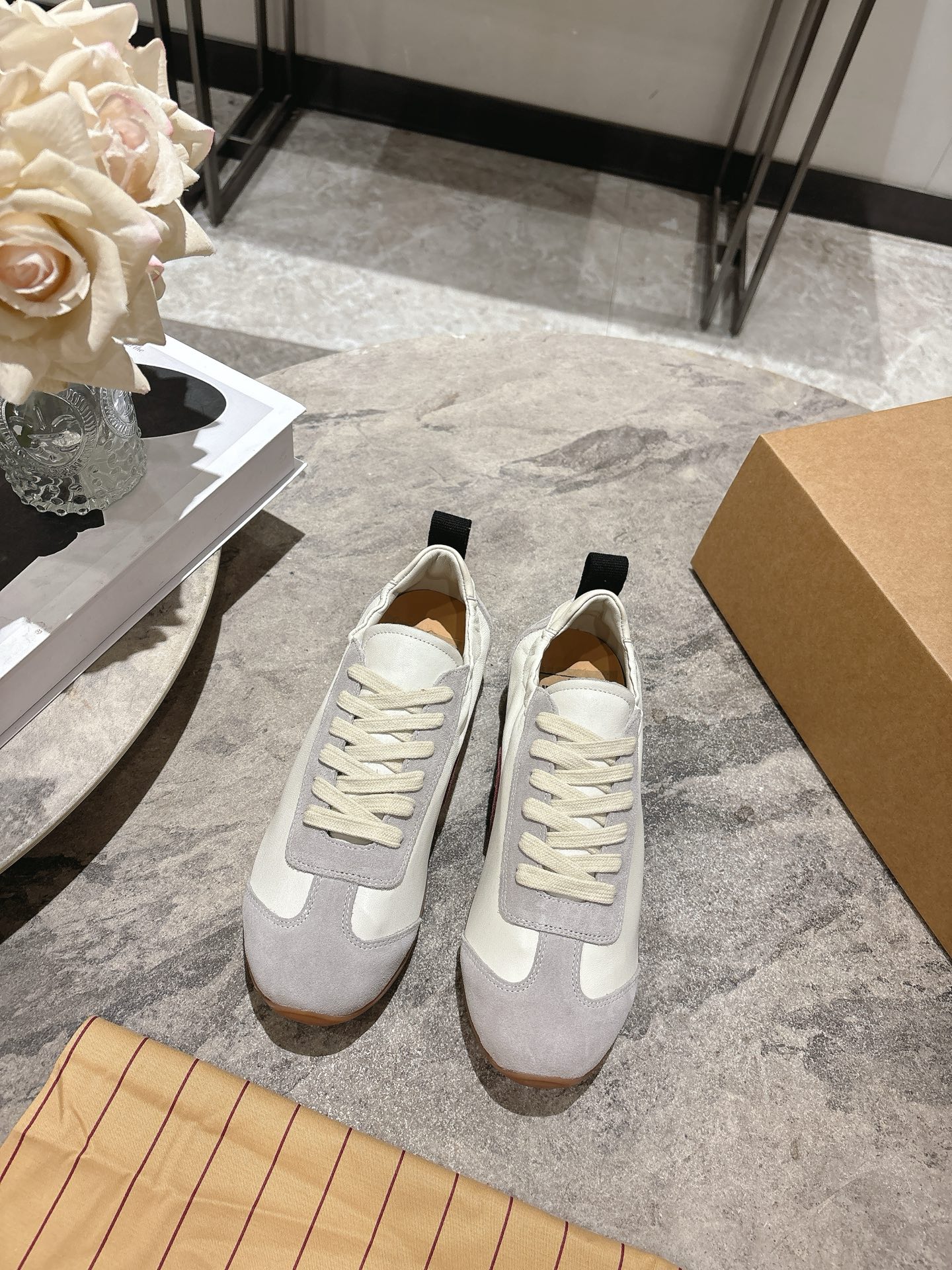 우마 왕(UMA WANG) 독일군 스니커즈 신발