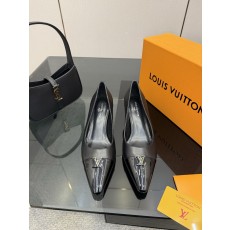 루이비통(LV) 미들힐 신발