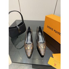 루이비통(LV) 미들힐 신발