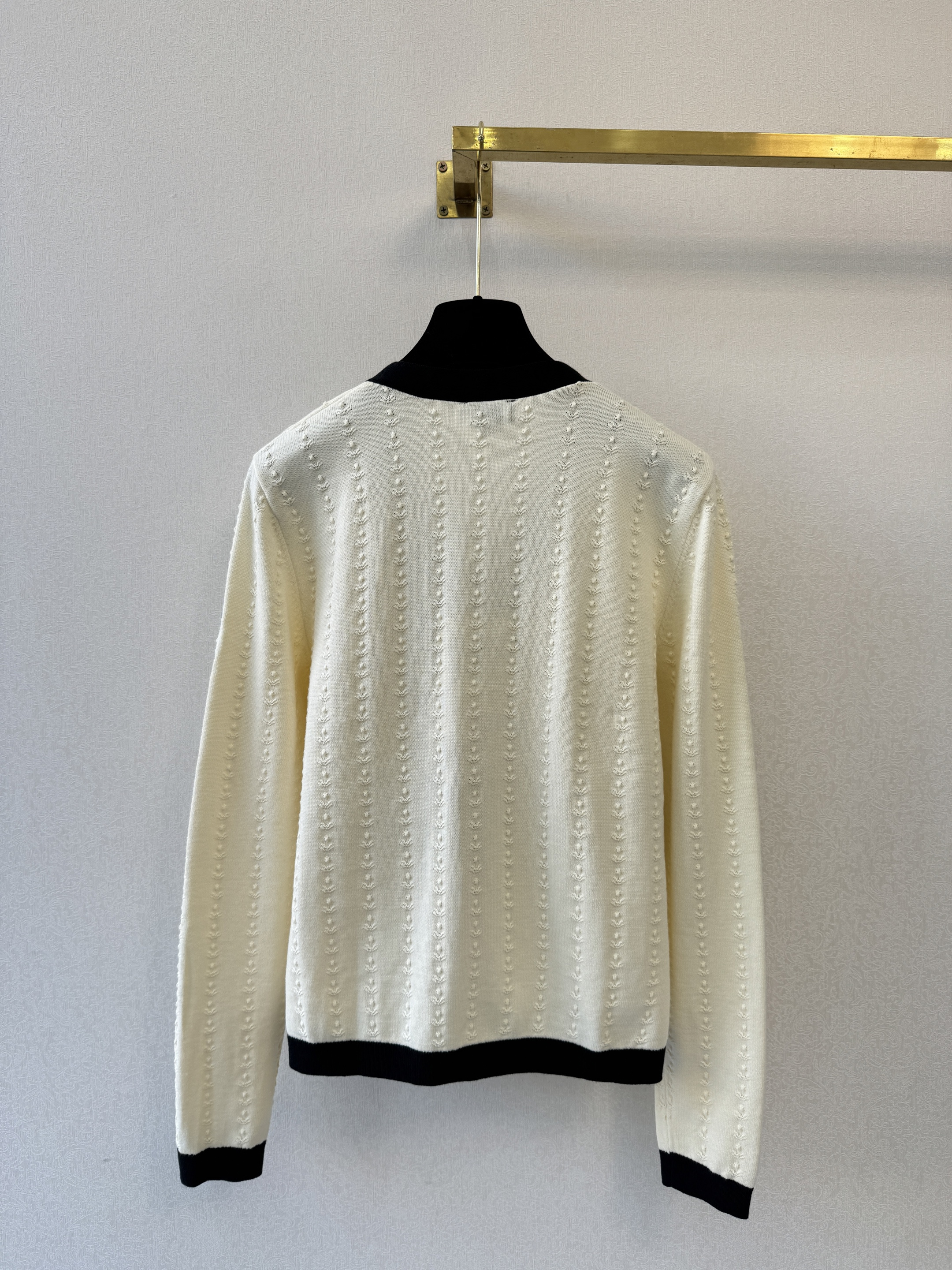 Chanel 샤넬 V넥 가디건 의류