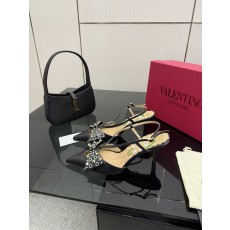 Valentino 발렌티노 파리 런웨이 버클/리본 샌들 힐 구두 신발