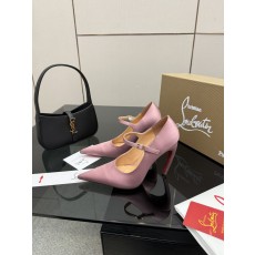 [Christian Louboutin] 크리스찬 루부탱 26SS CL 런웨이 로즈 쥬얼 샌들 구두 신발