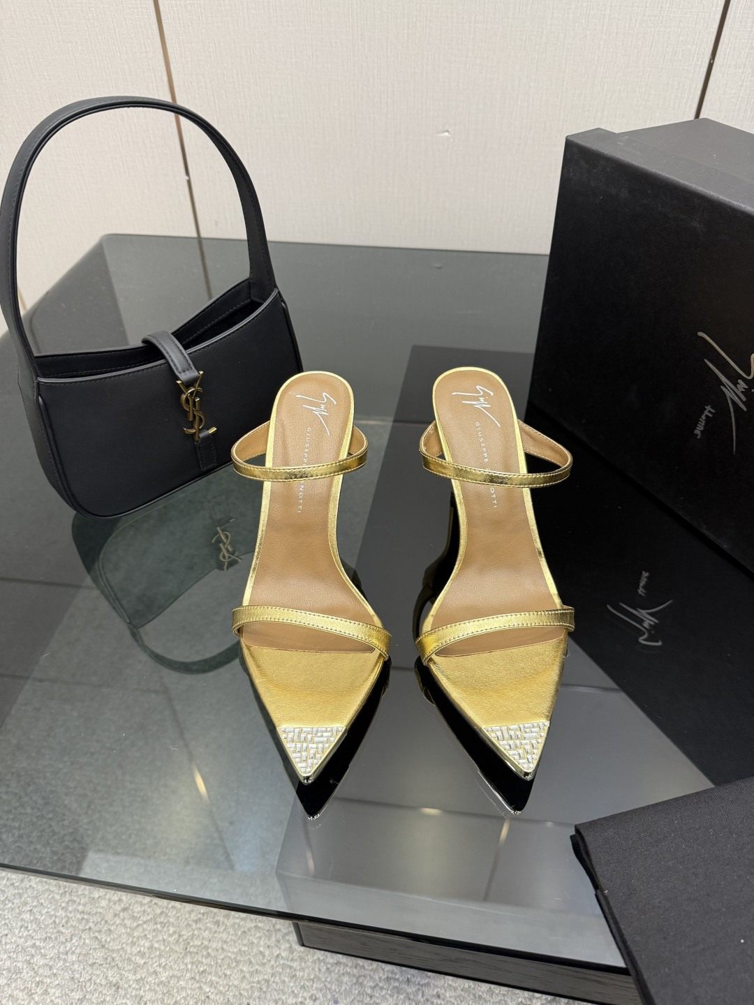 [Giuseppe Zanotti] 쥬세페 자노티 26SS GZ 스틸레토 뮬 샌들 구두 신발