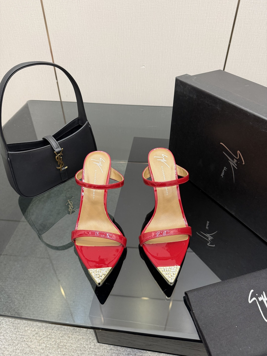 [Giuseppe Zanotti] 쥬세페 자노티 26SS GZ 스틸레토 뮬 샌들 구두 신발