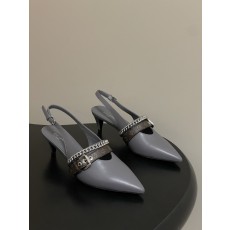 루이비통(LV) 체인 백스트랩 샌들 신발