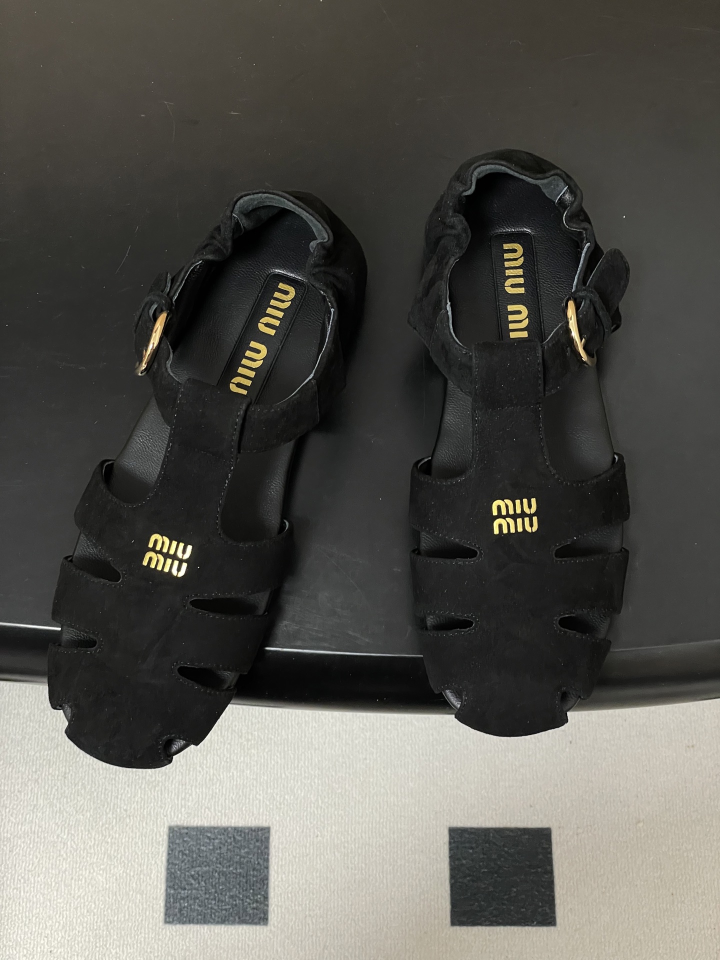 미우미우(MIU MIU) 로마 샌들 플랫 메리제인 발레 슈즈 신발