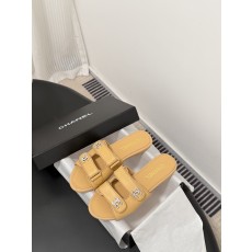 샤넬(CHANEL) 클래식 더블 C 로고 슬리퍼 신발