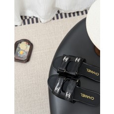 샤넬(CHANEL) 클래식 더블 C 로고 슬리퍼 신발