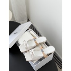 메종 마르지엘라(Maison Margiela) 스퀘어토 리본 뮬 슬리퍼 신발