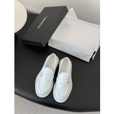 Chanel 26C 샤넬 크루즈 신상 쥬얼 로고 로퍼 신발