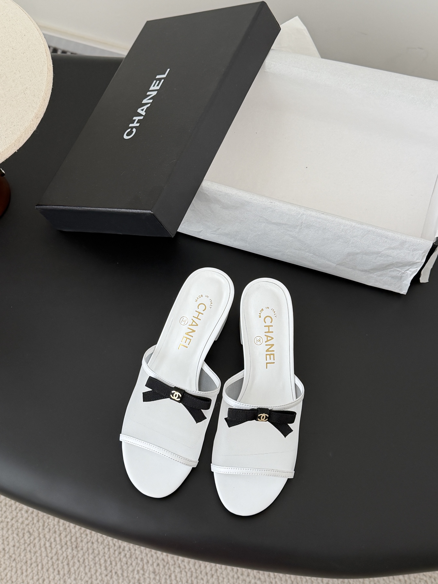 Chanel 26K 샤넬 리본 망사 메쉬 굽 슬리퍼 샌들 신발
