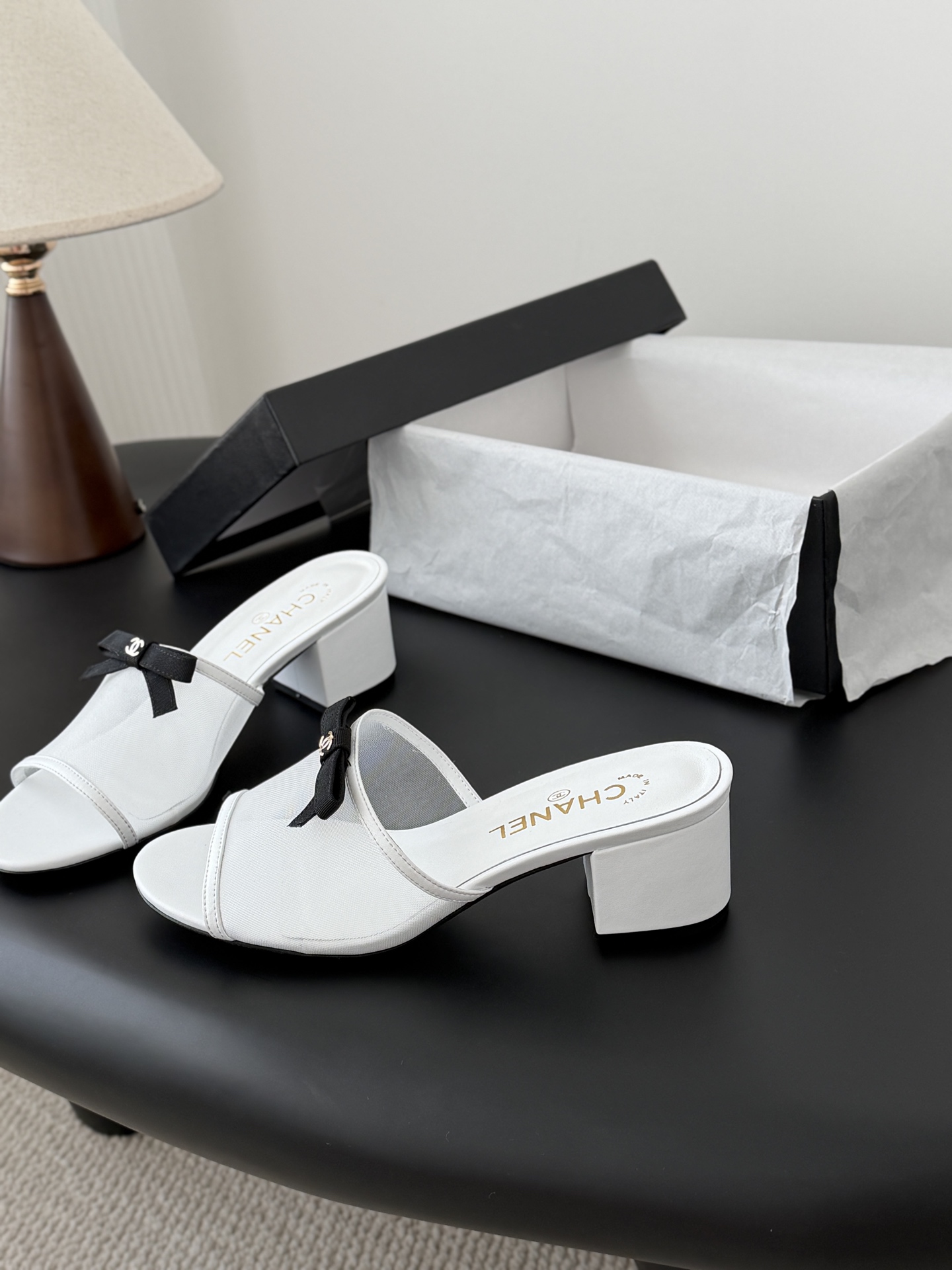 Chanel 26K 샤넬 리본 망사 메쉬 굽 슬리퍼 샌들 신발