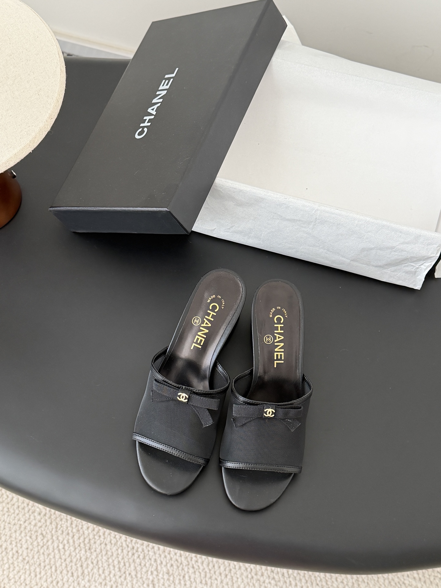 Chanel 26K 샤넬 리본 망사 메쉬 굽 슬리퍼 샌들 신발