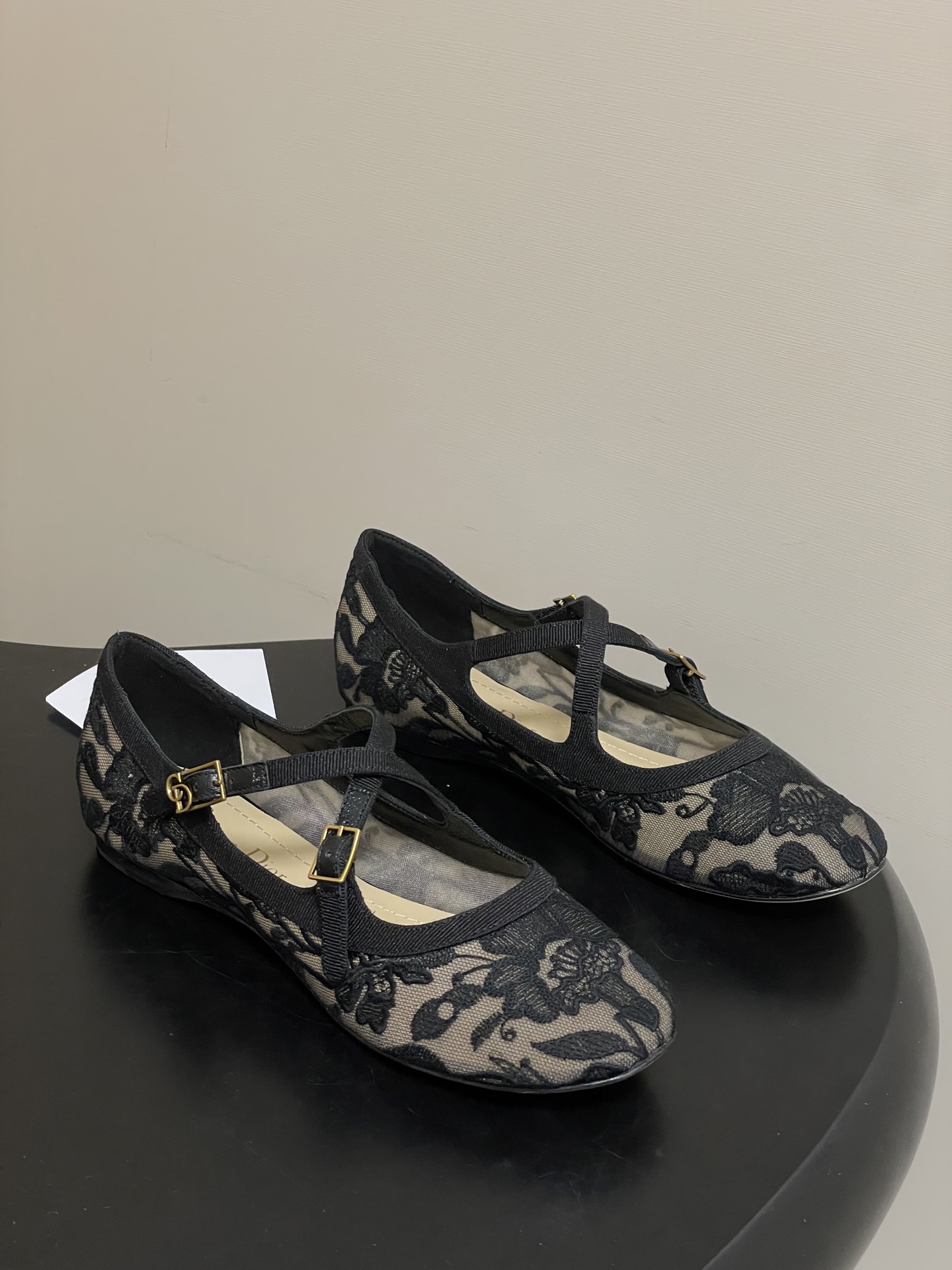 Dior 26SS 베리 디올(VeryDior) 스팽글 쥬얼 발레리나 플랫 슈즈 신발