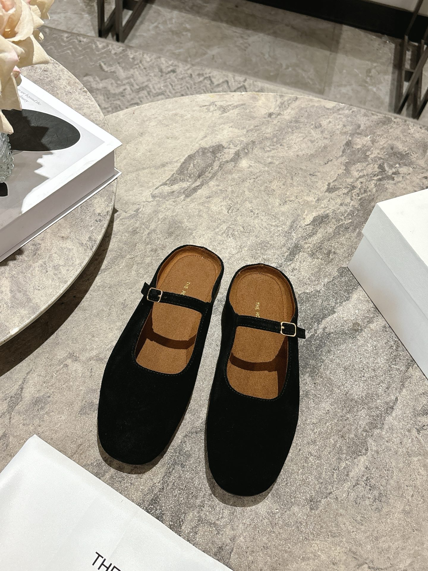 The Row TR 더 로우 스웨이드 뮬 슬리퍼 신발