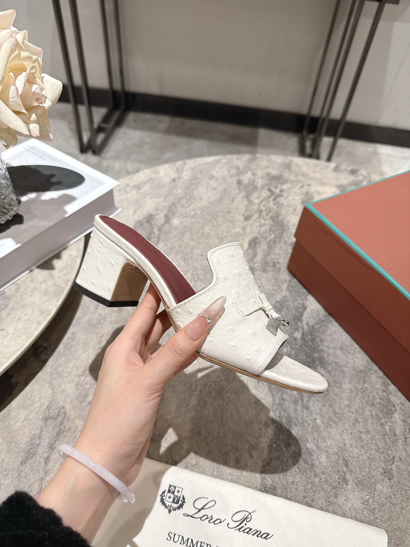 Loro Piana LP 로로 피아나 클래식 플랫/굽 뮬 슬리퍼 신발