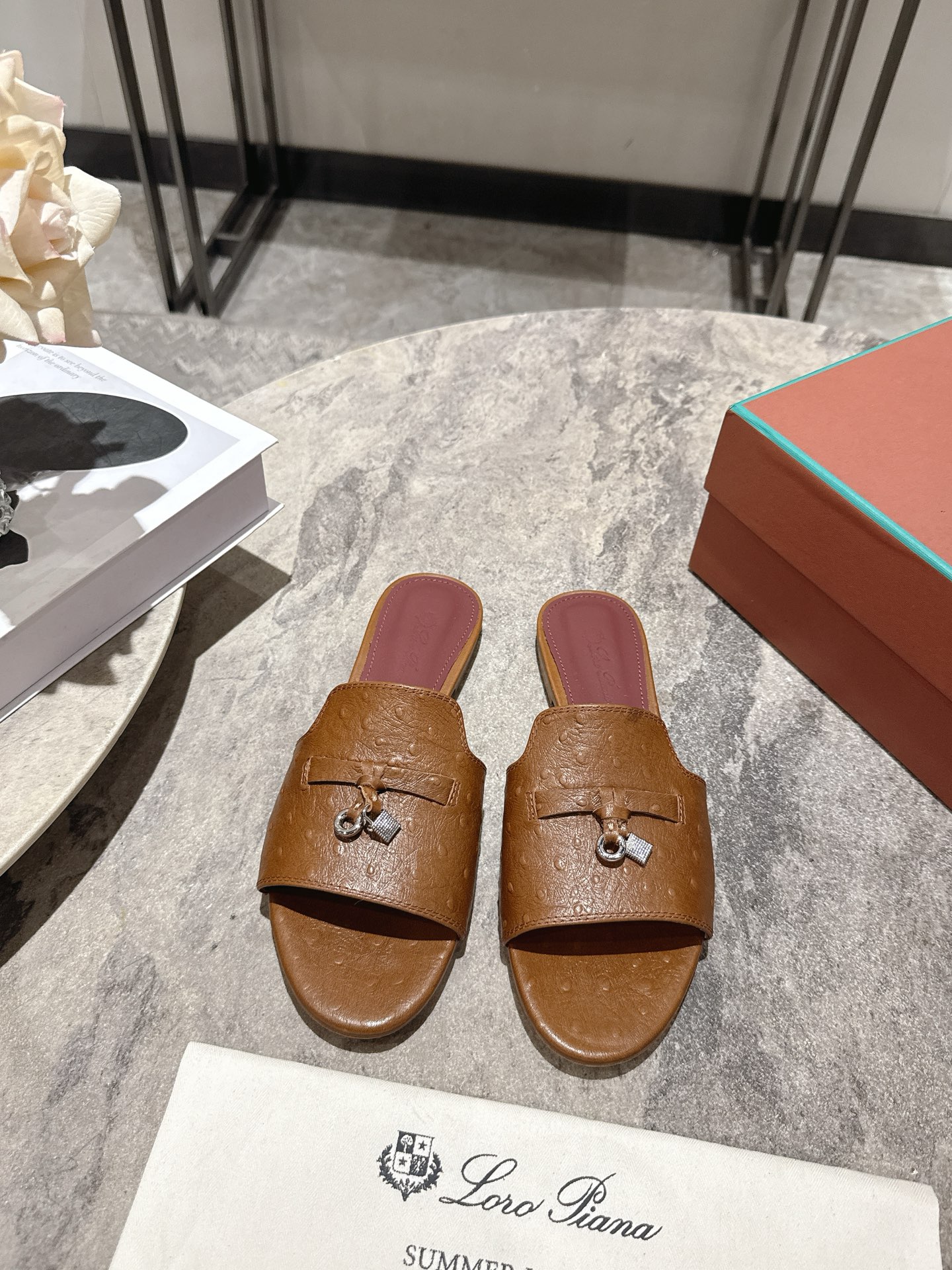 Loro Piana LP 로로 피아나 클래식 플랫/굽 뮬 슬리퍼 신발