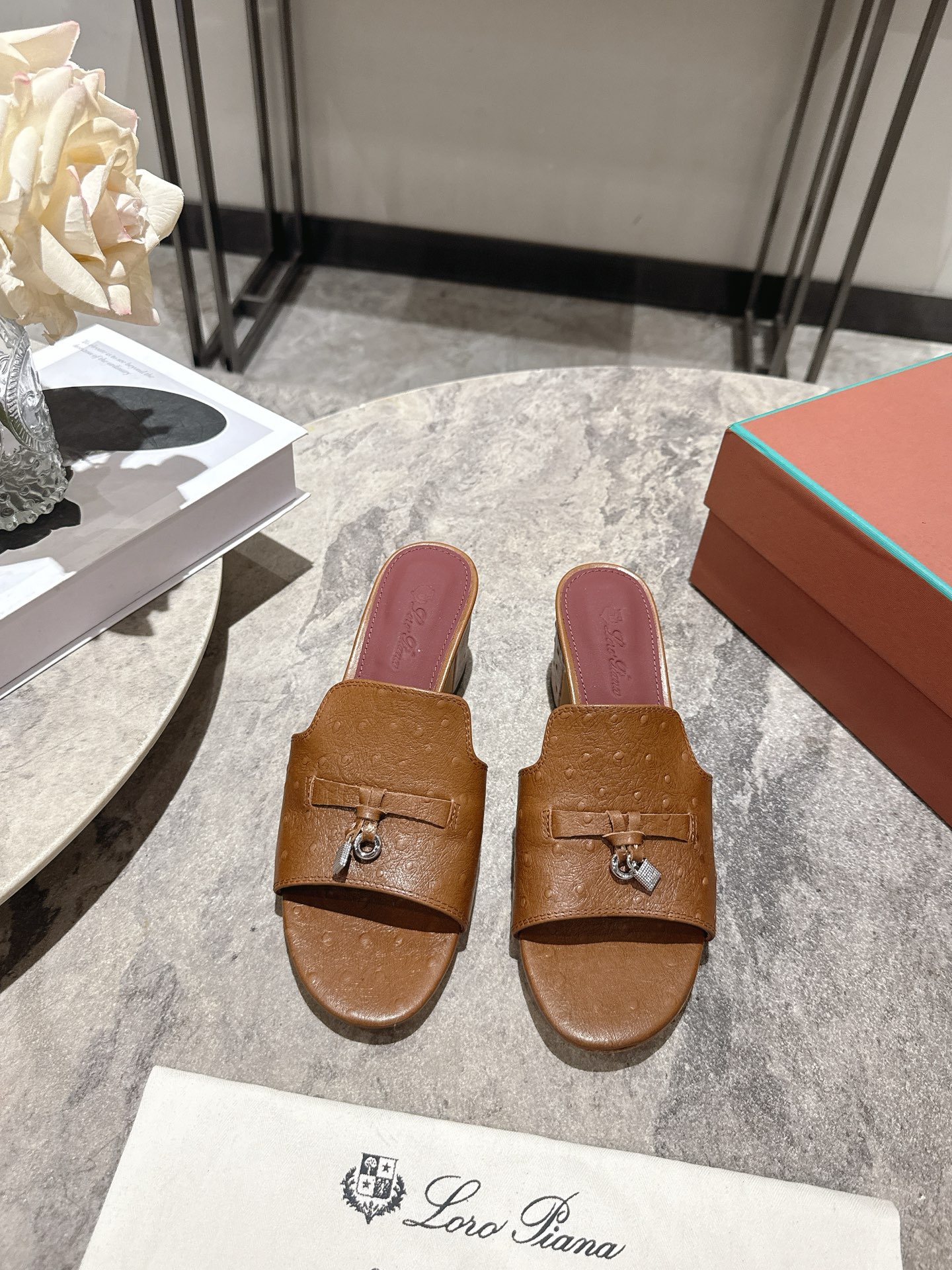 Loro Piana LP 로로 피아나 클래식 플랫/굽 뮬 슬리퍼 신발