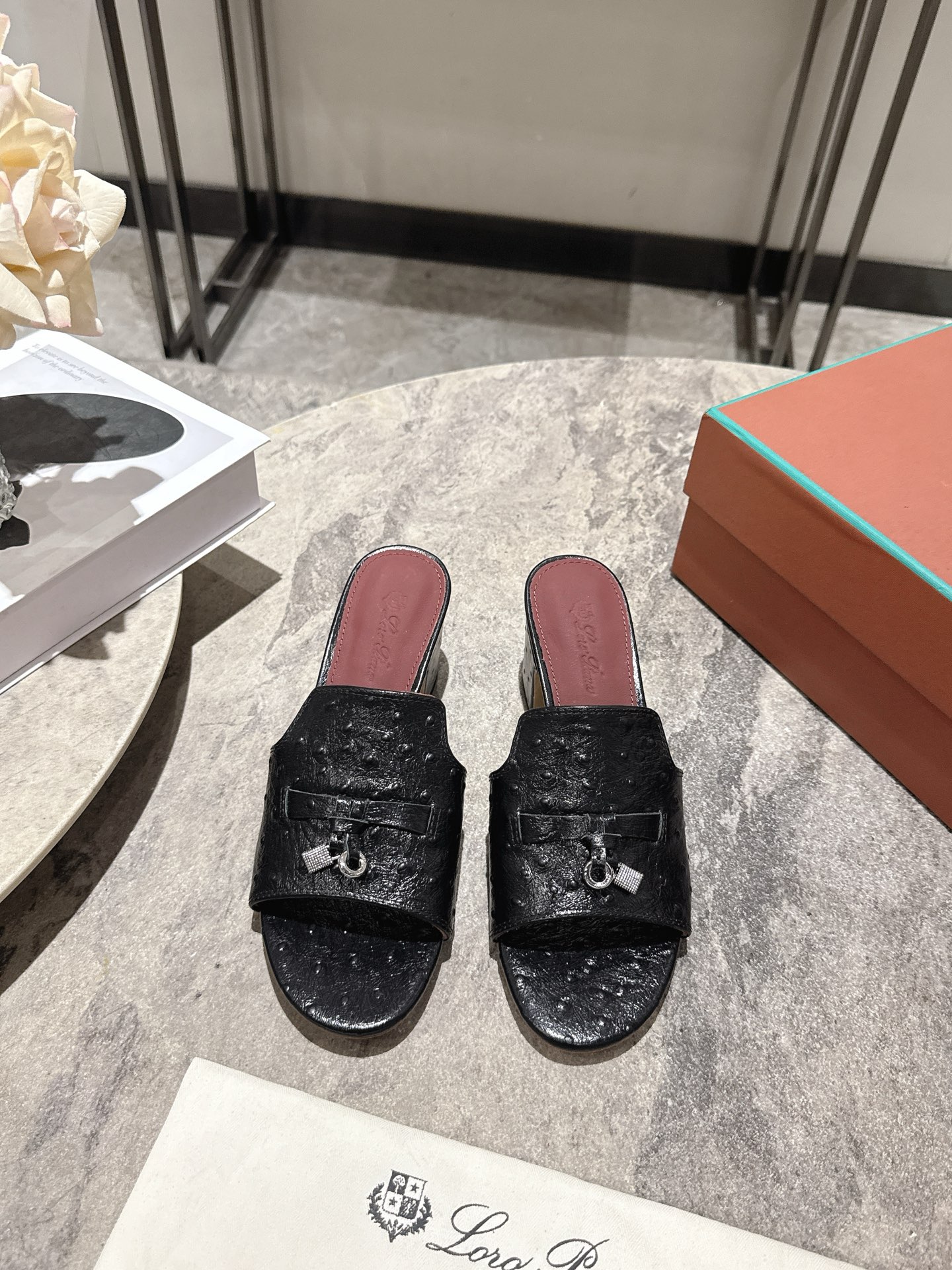 Loro Piana LP 로로 피아나 클래식 플랫/굽 뮬 슬리퍼 신발