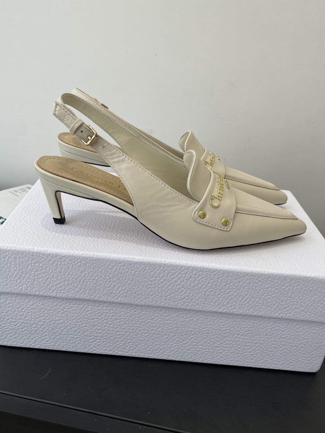 Dior CD 디올 각인 로고 슬링백 펌프스 힐 구두 신발