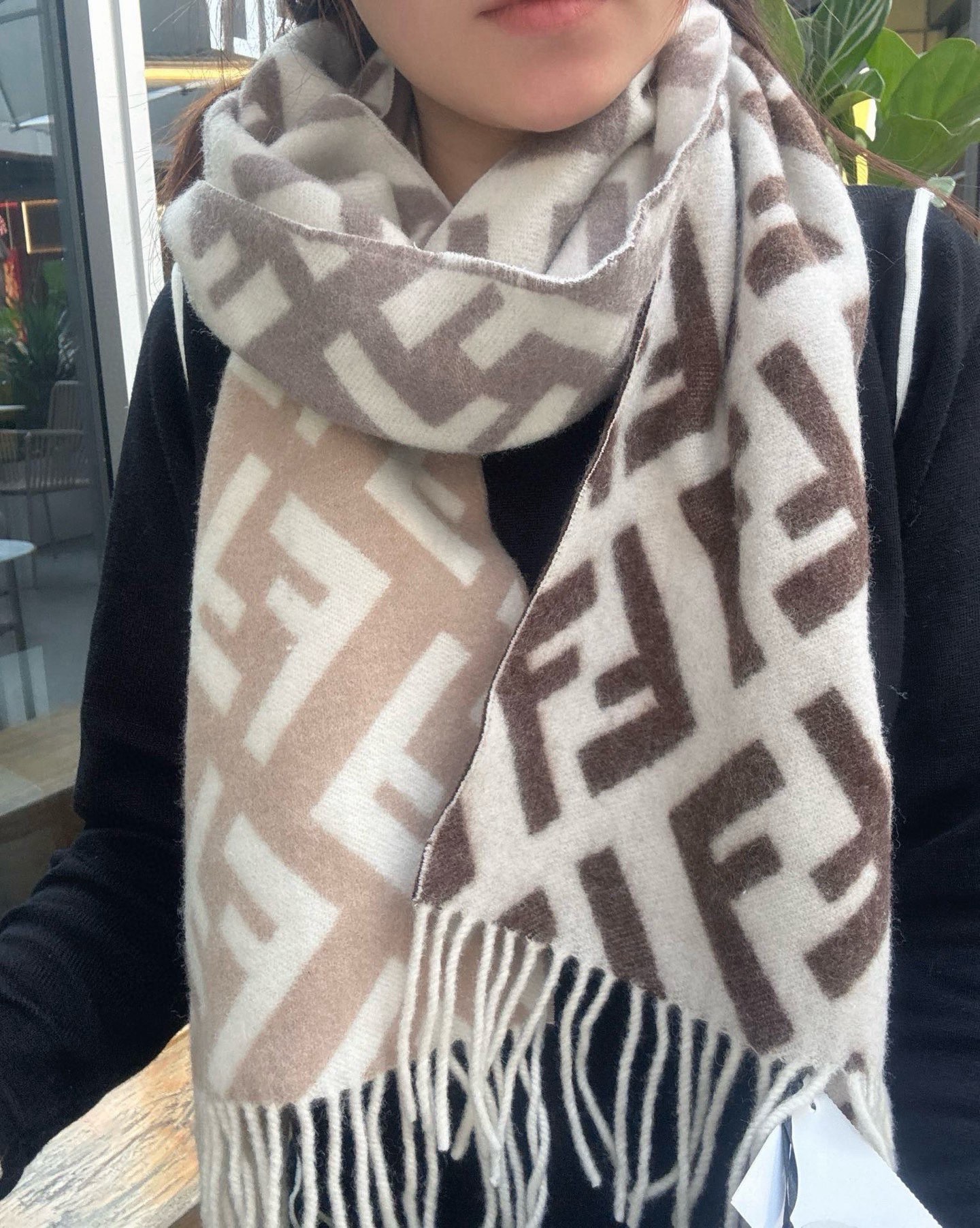 펜디(FENDI) 더블페이스 캐시미어 울 목도리 스카프