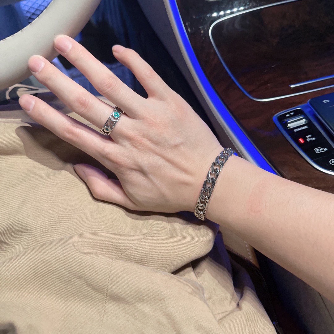 루이비통(LV) 빈티지 실버 링 악세사리