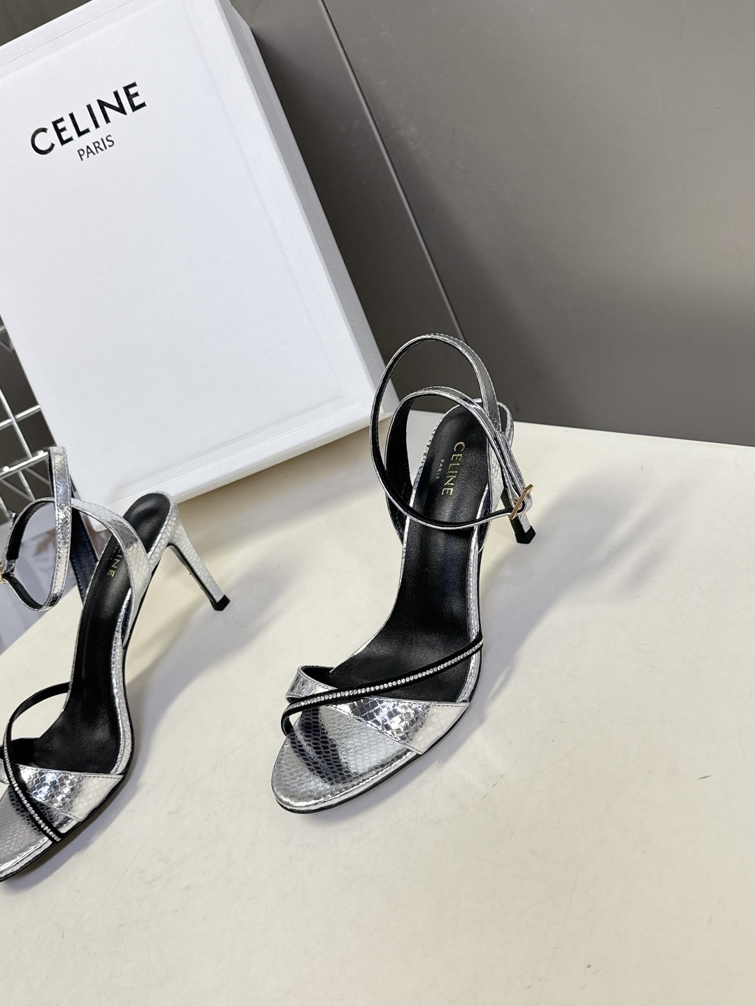 Celine 셀린느 런웨이 크리스탈 포인티드 펌프스 힐 구두 신발 8cm