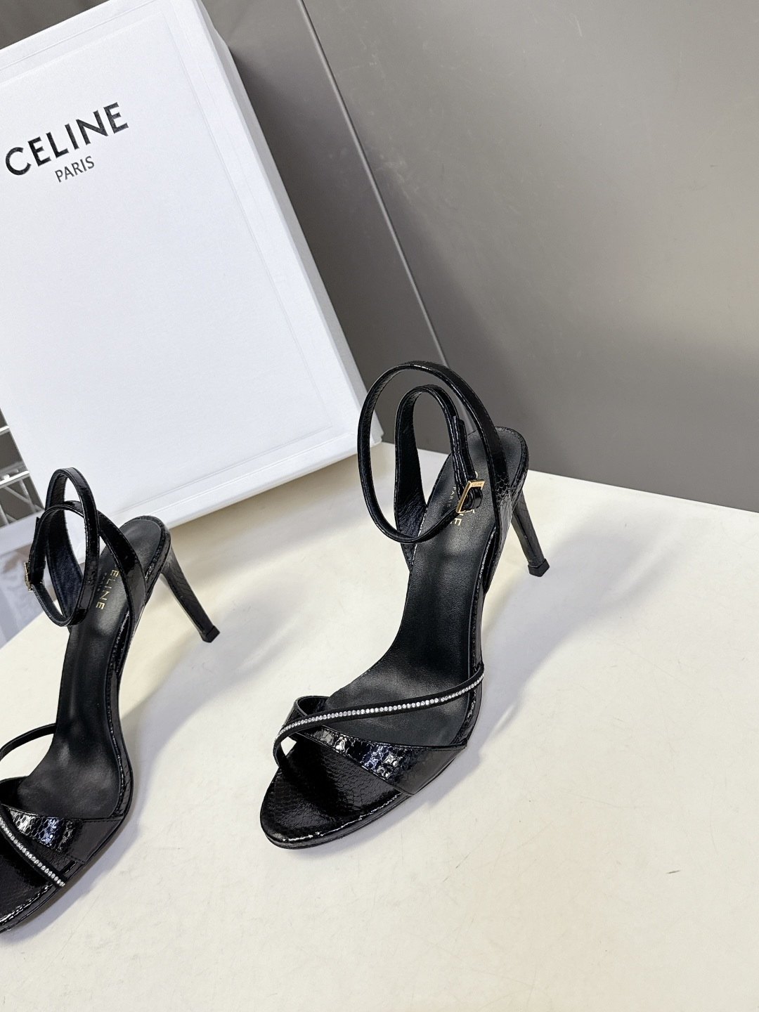 Celine 셀린느 런웨이 크리스탈 포인티드 펌프스 힐 구두 신발 8cm