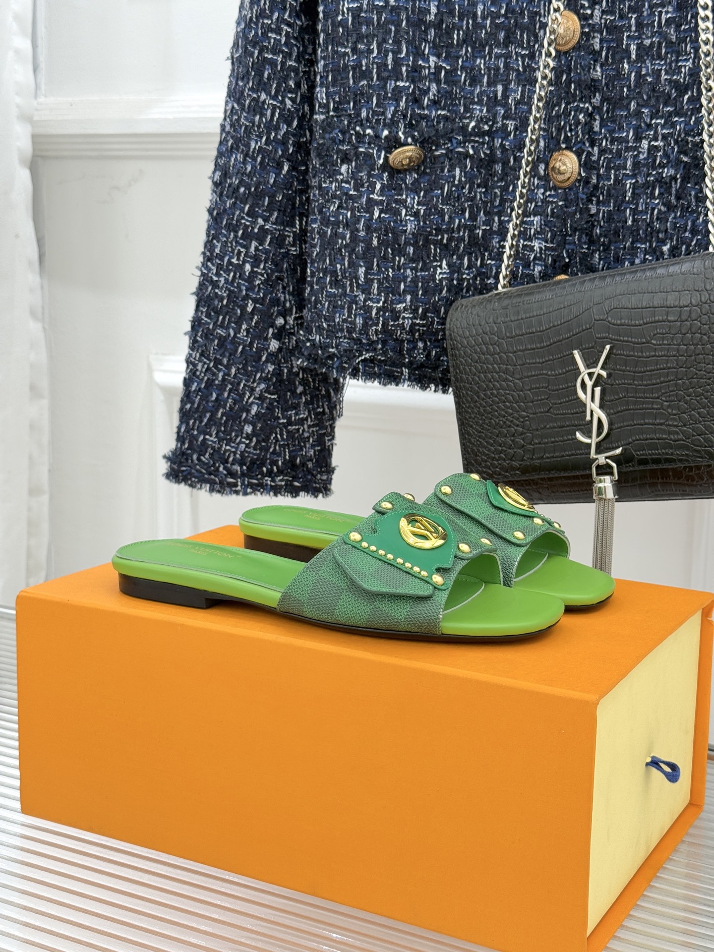 Louis Vuitton LV 루이비통 클래식 모노그램 메탈릭 슬리퍼 샌들 신발