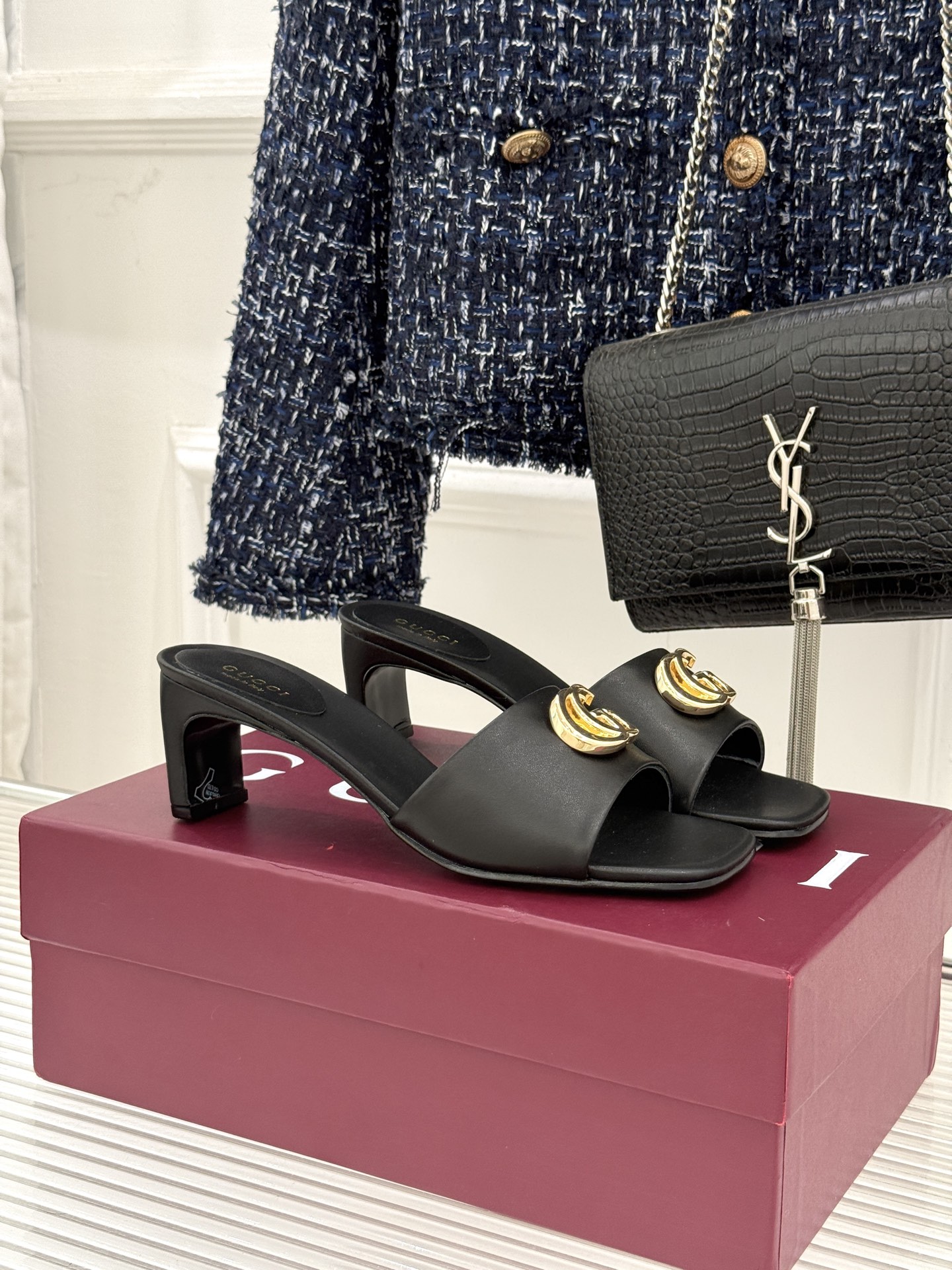 Gucci 구찌 클래식 더블G 메탈릭 청키 힐 슬리퍼 샌들 신발