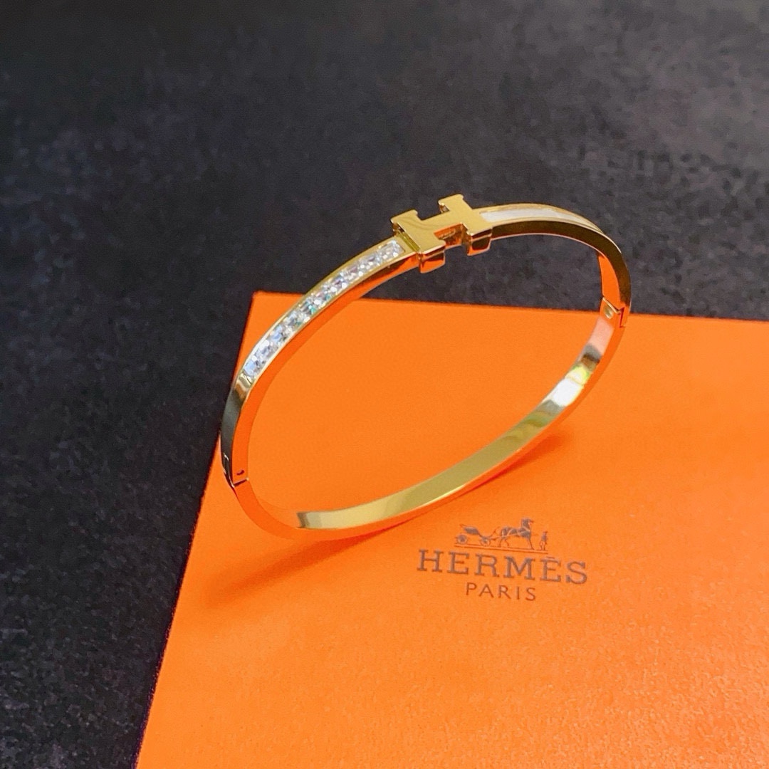 에르메스(HERMES) H 다이아 장식 화이트 자개 팔찌 악세사리