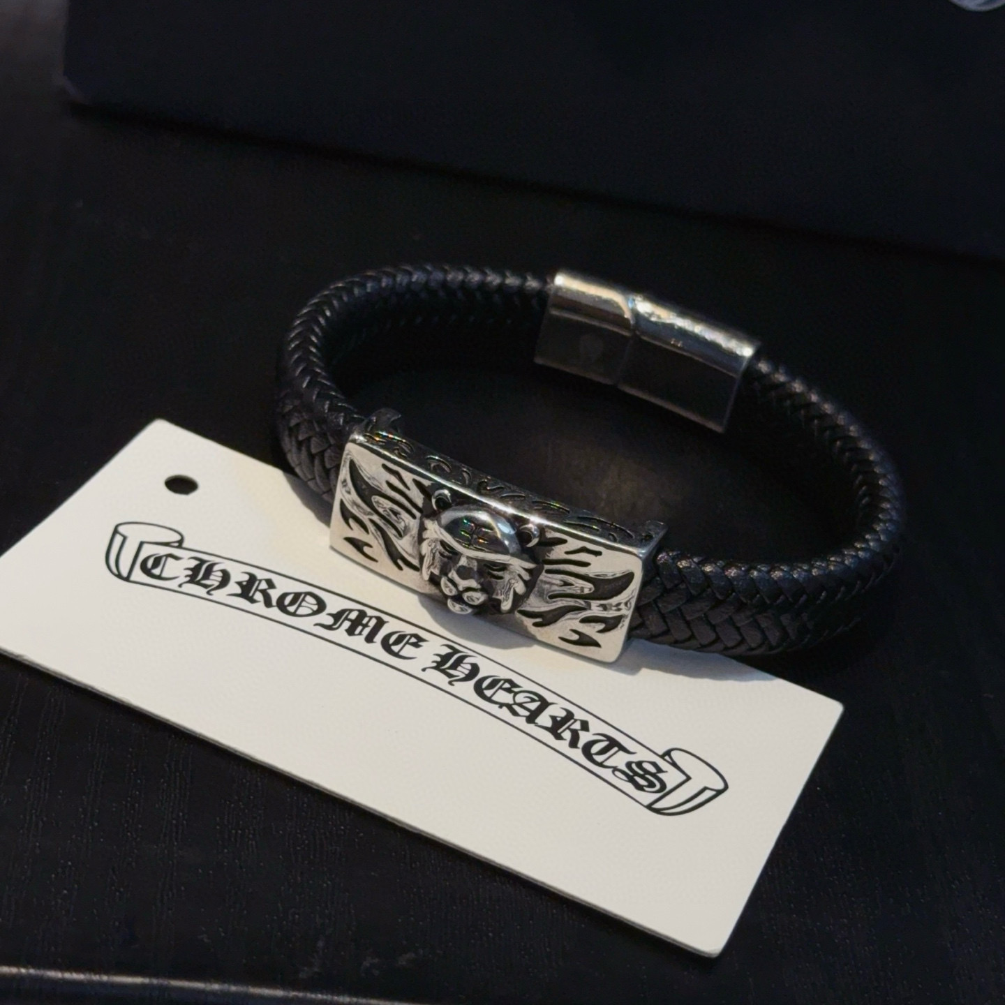 크롬하츠(CHROME HEARTS) 가죽 팔찌 악세사리