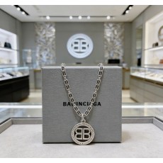 발렌시아가(BALENCIAGA) 목걸이 악세사리