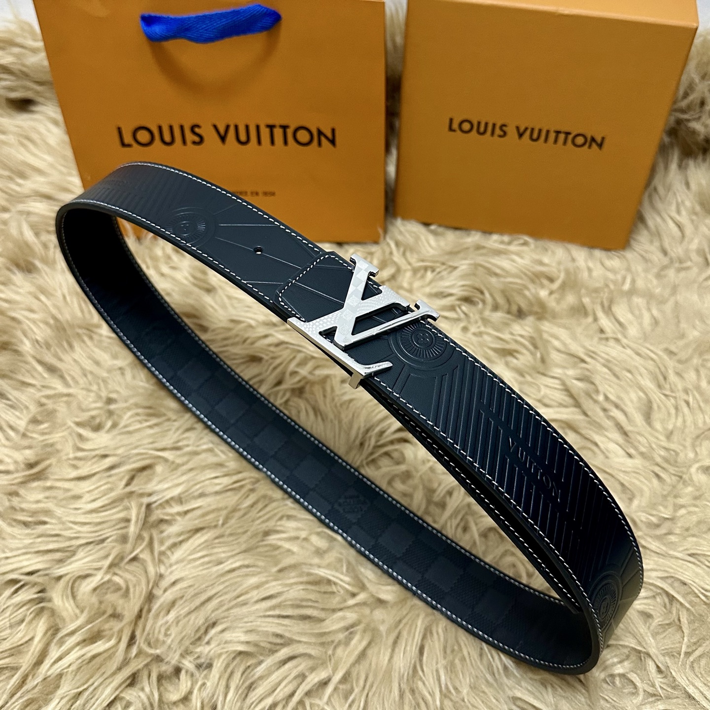 루이비통(LV) 양면 벨트 악세사리