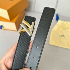 루이비통(LV) 여성 벨트 악세사리