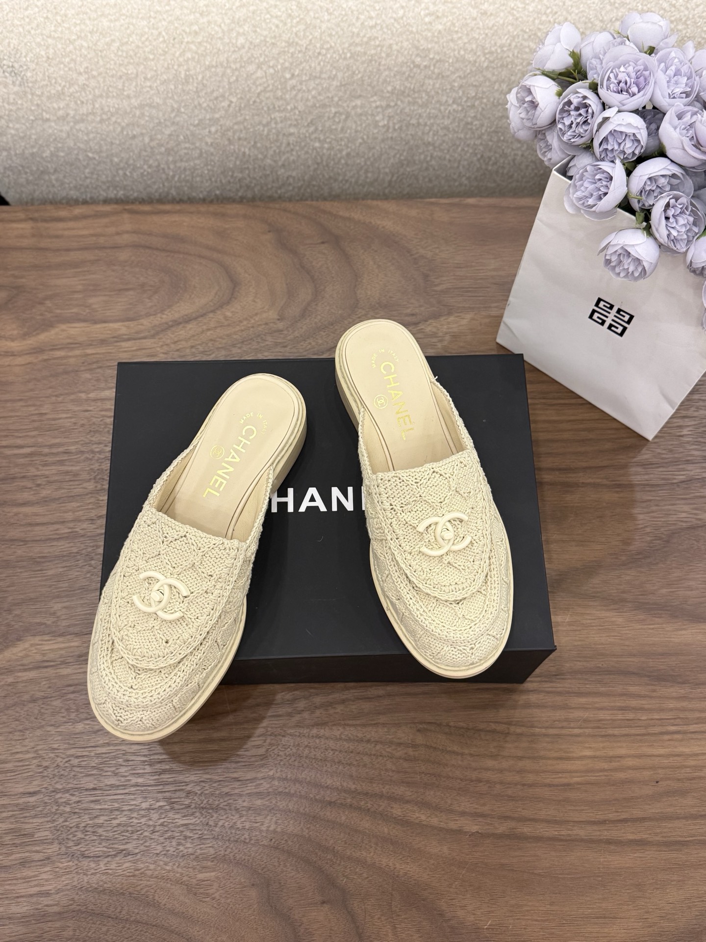 샤넬(CHANEL) 퀼팅 반슬리퍼 신발