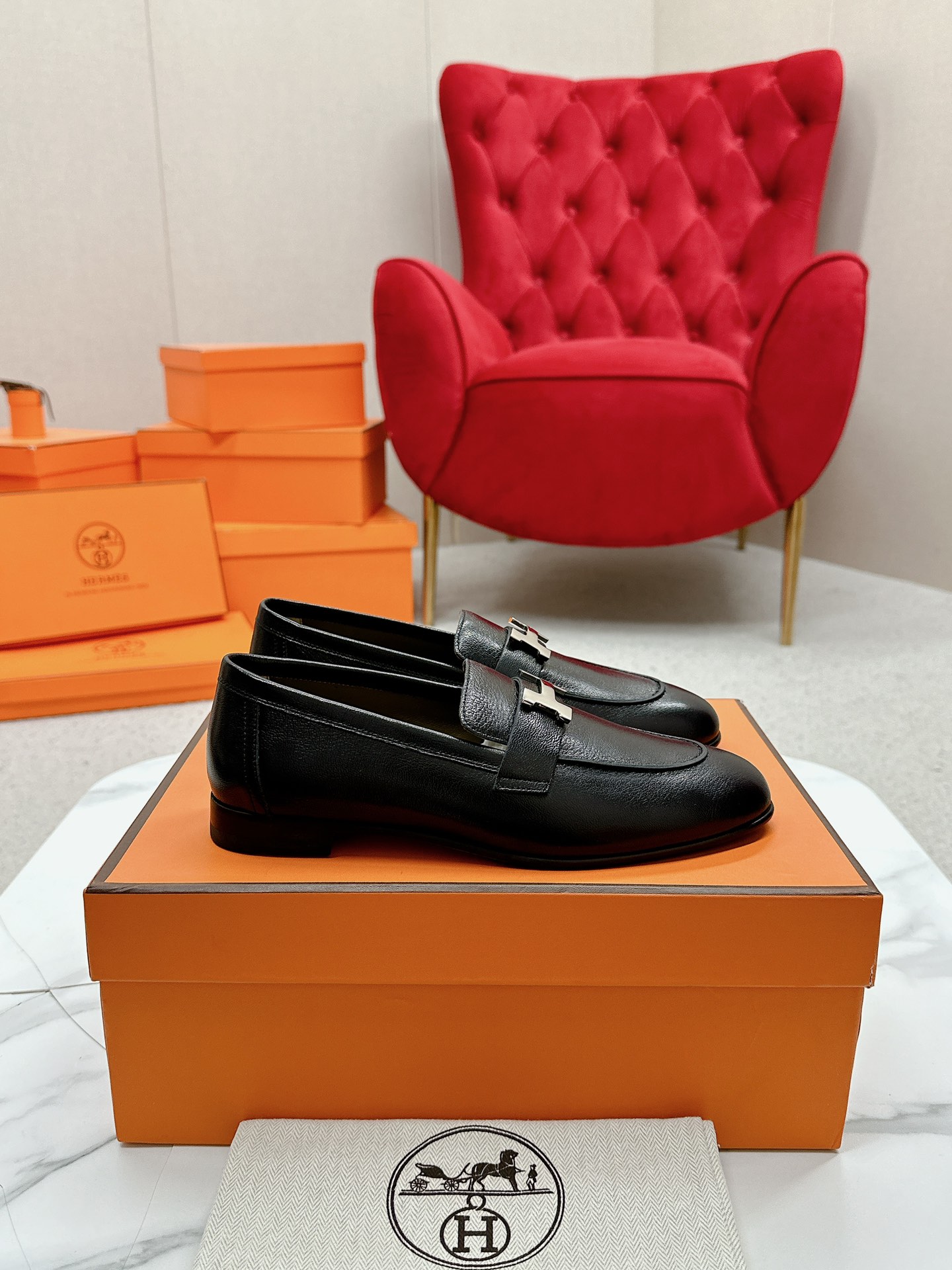 에르메스(HERMES) Destin 켈리 로퍼 신발