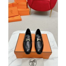 에르메스(HERMES) Destin 켈리 로퍼 신발