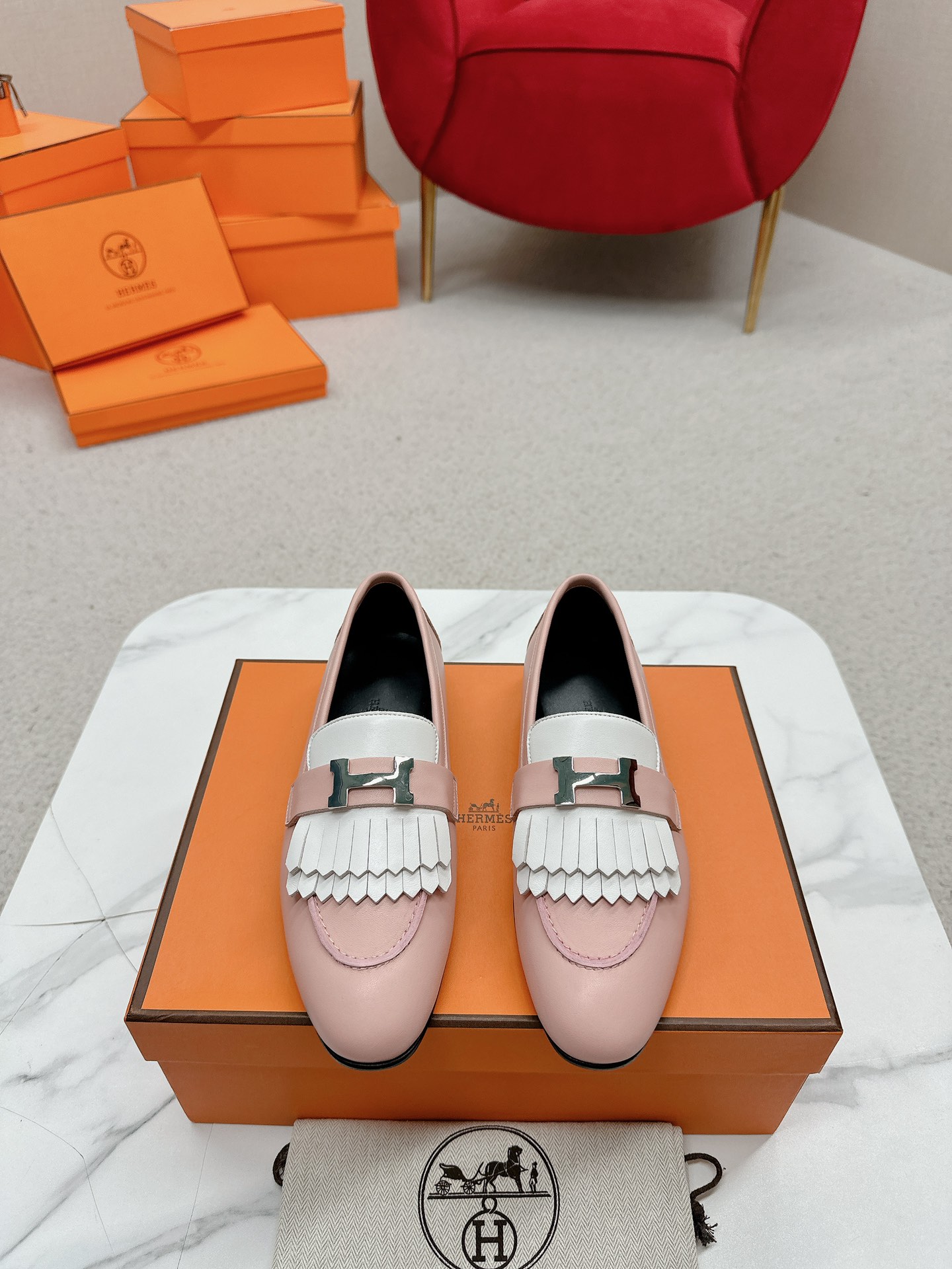 에르메스(HERMES) Destin 테슬 켈리 로퍼 신발