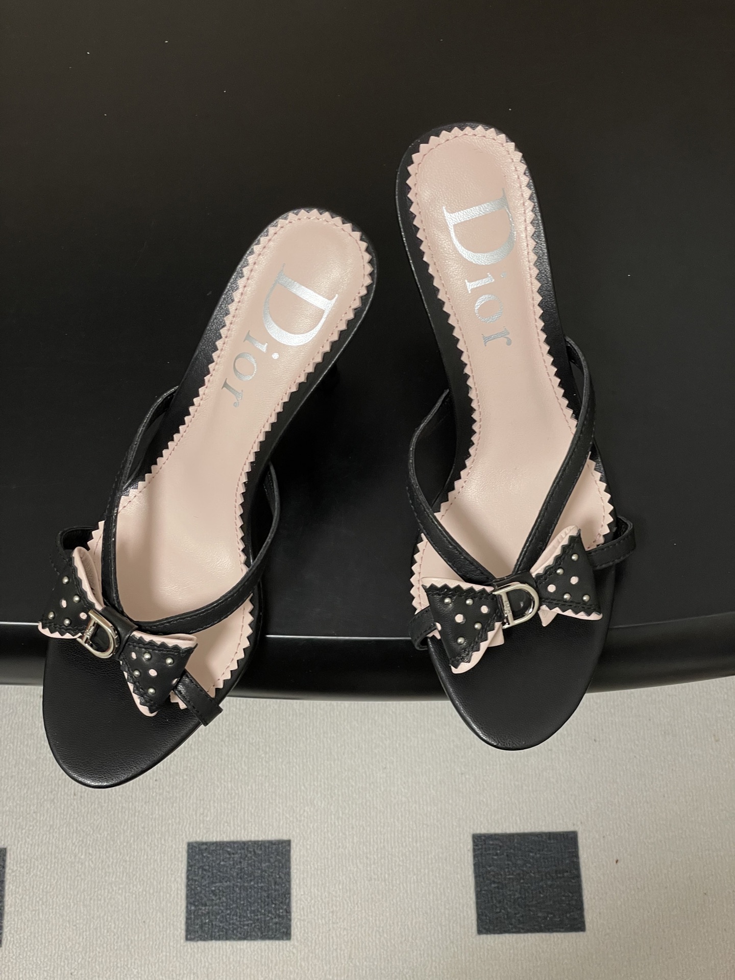 디올(DIOR) 리본 슬링백 하이힐 샌들 신발