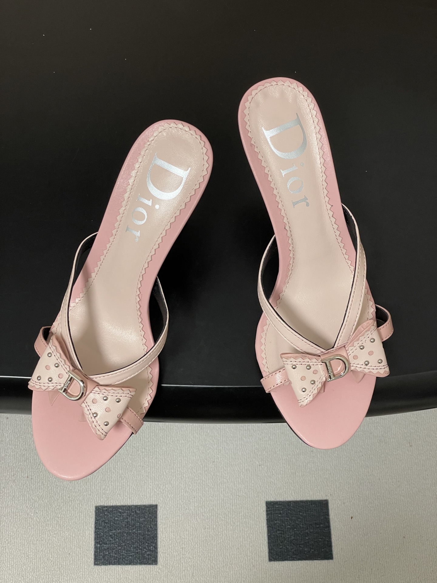 디올(DIOR) 리본 슬링백 하이힐 샌들 신발