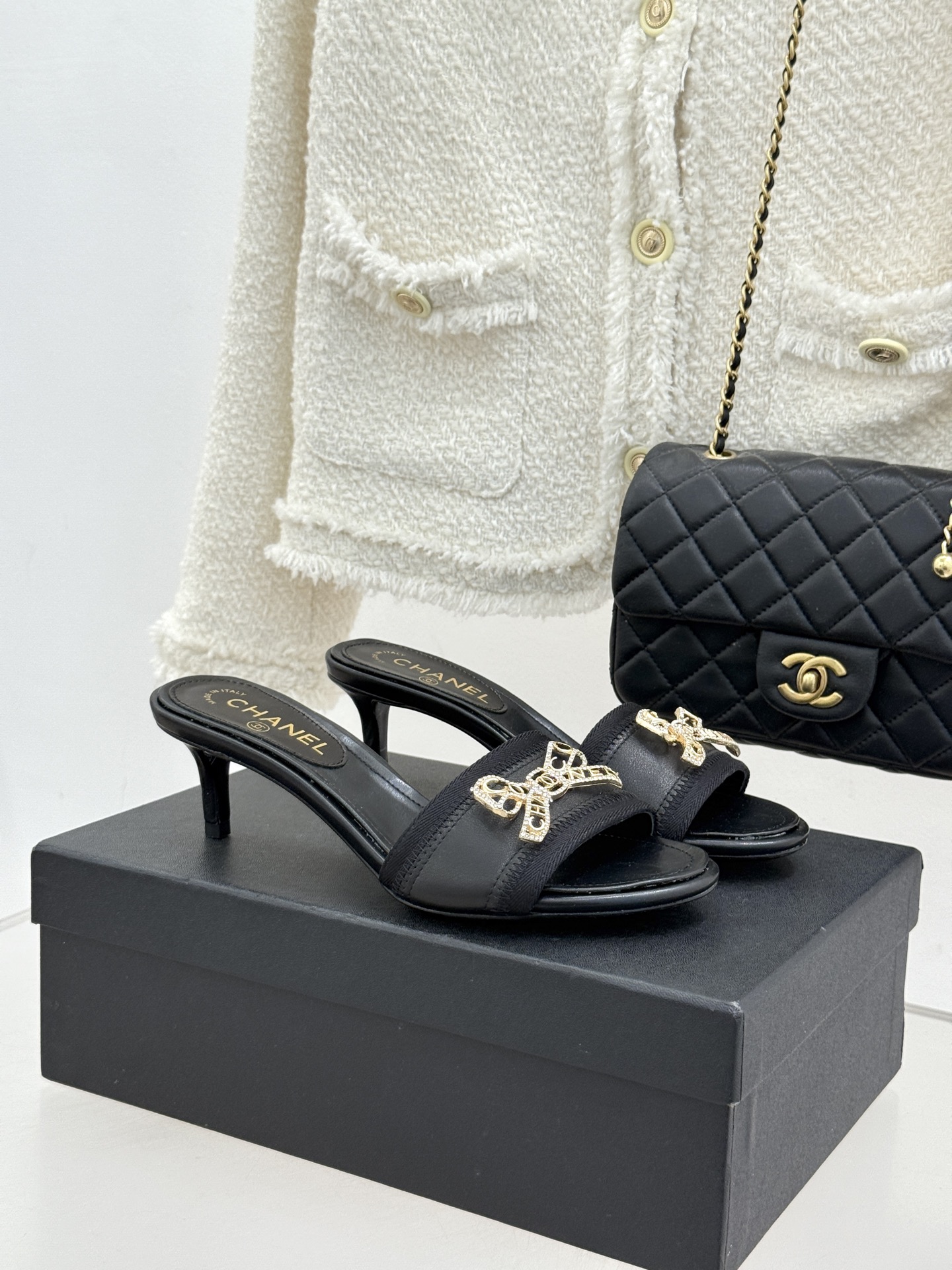 Chanel 샤넬 스톤 더블C 리본 키튼 힐 슬리퍼 샌들 신발