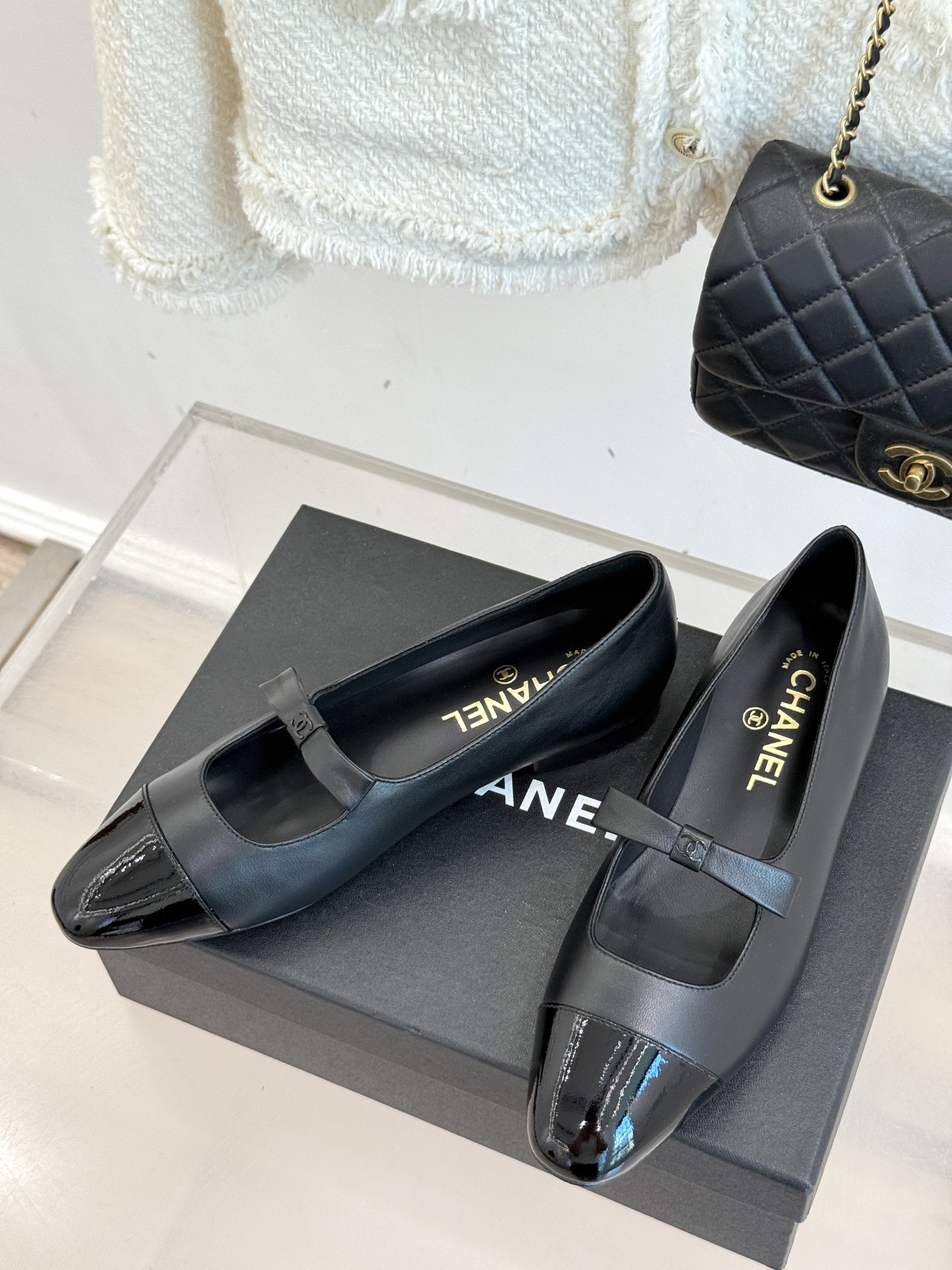 Chanel 샤넬 25P 신상 더블C 리본 메리제인 플랫 슈즈 신발