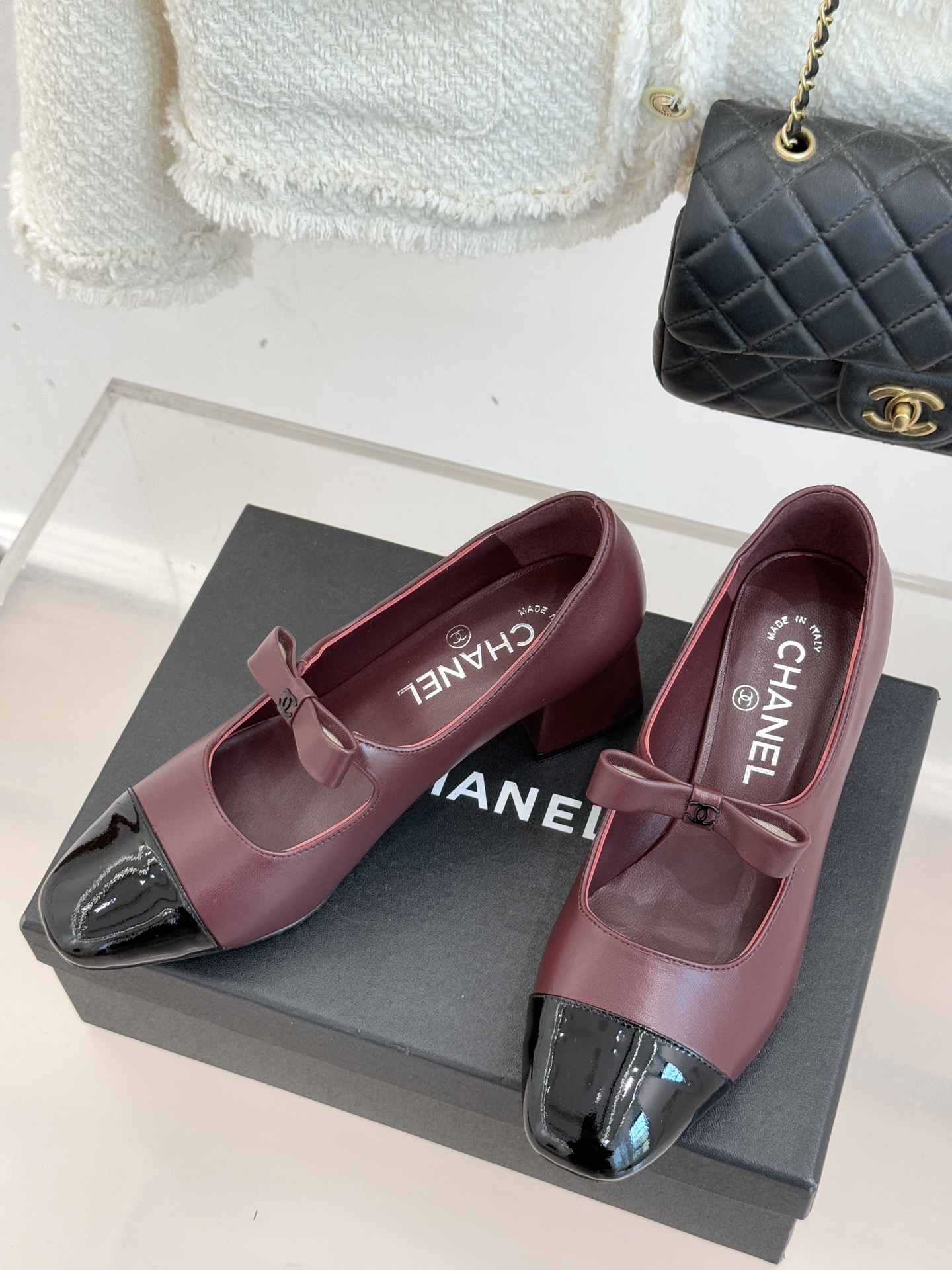 Chanel 샤넬 25P 신상 더블C 힐 굽 리본 메리제인 로퍼 구두 신발