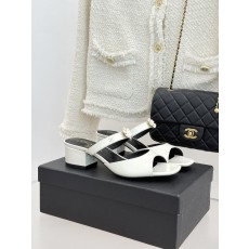 Chanel 26C 샤넬 로고 산수유(카멜리아) 오픈토 힐 슬리퍼 샌들 신발