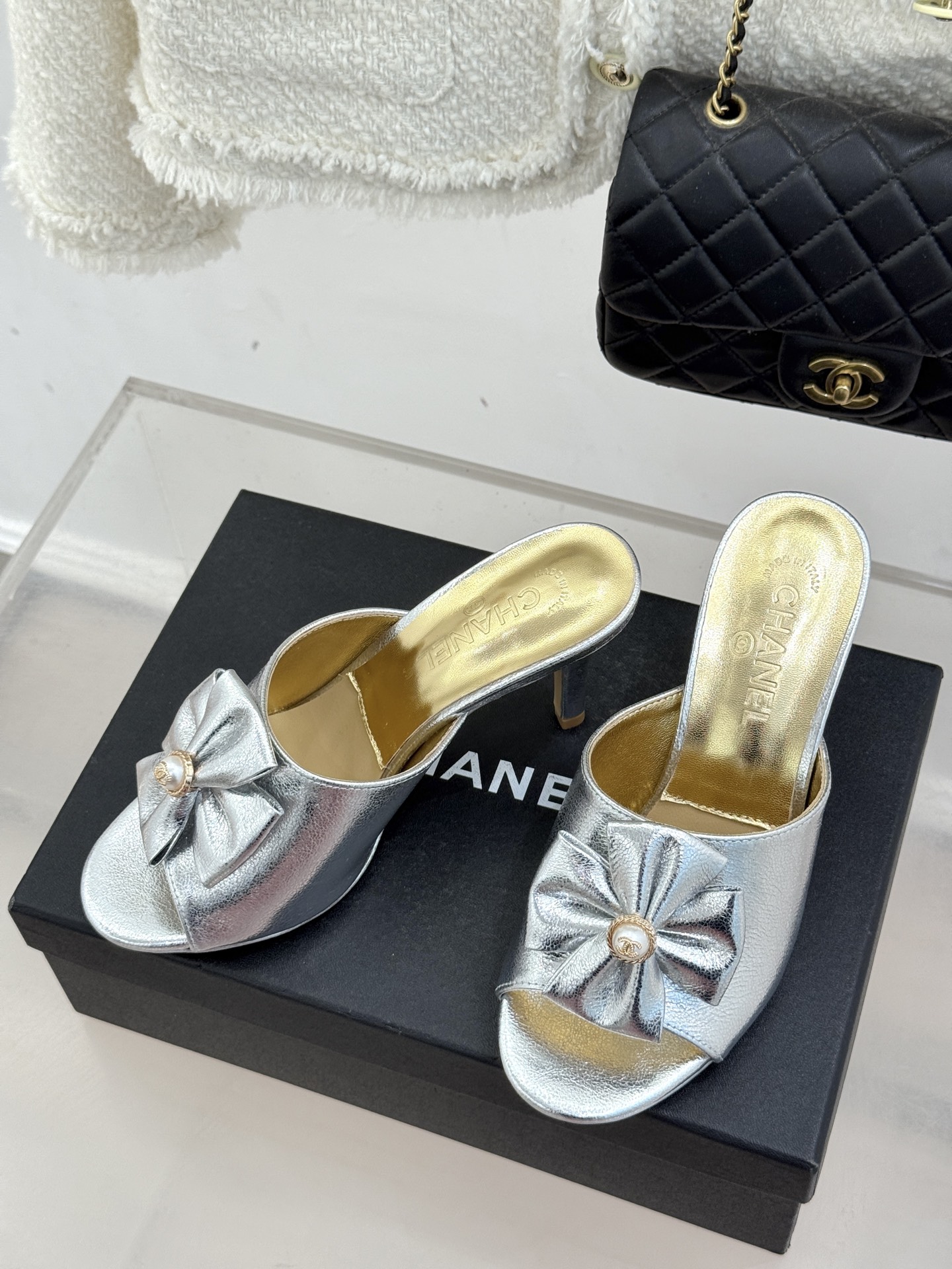 Chanel 샤넬 26C 더블 리본 & 더블C 로고 힐 샌들 신발