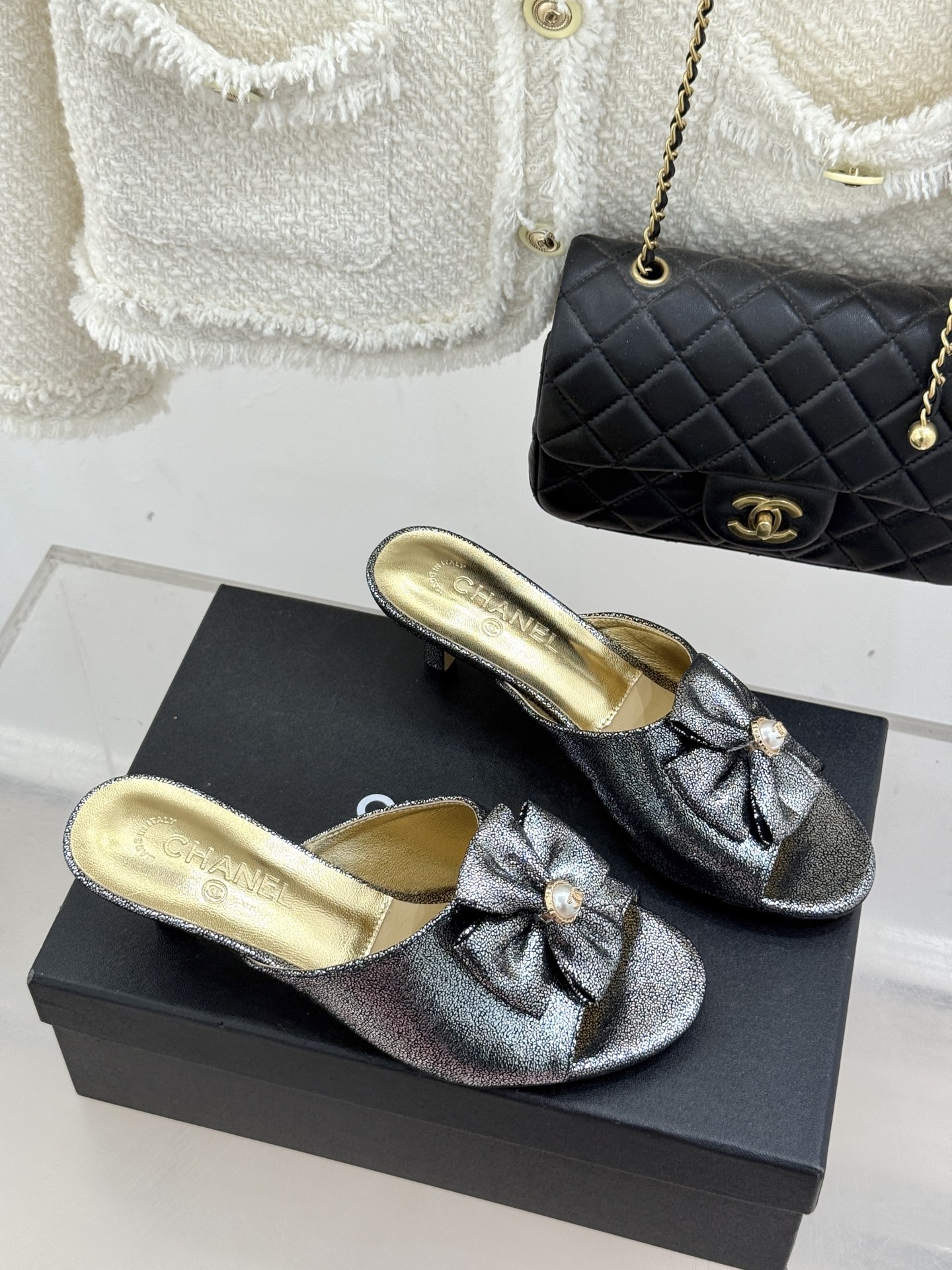 Chanel 샤넬 26C 더블 리본 스톤 로고 슬리퍼 샌들 신발