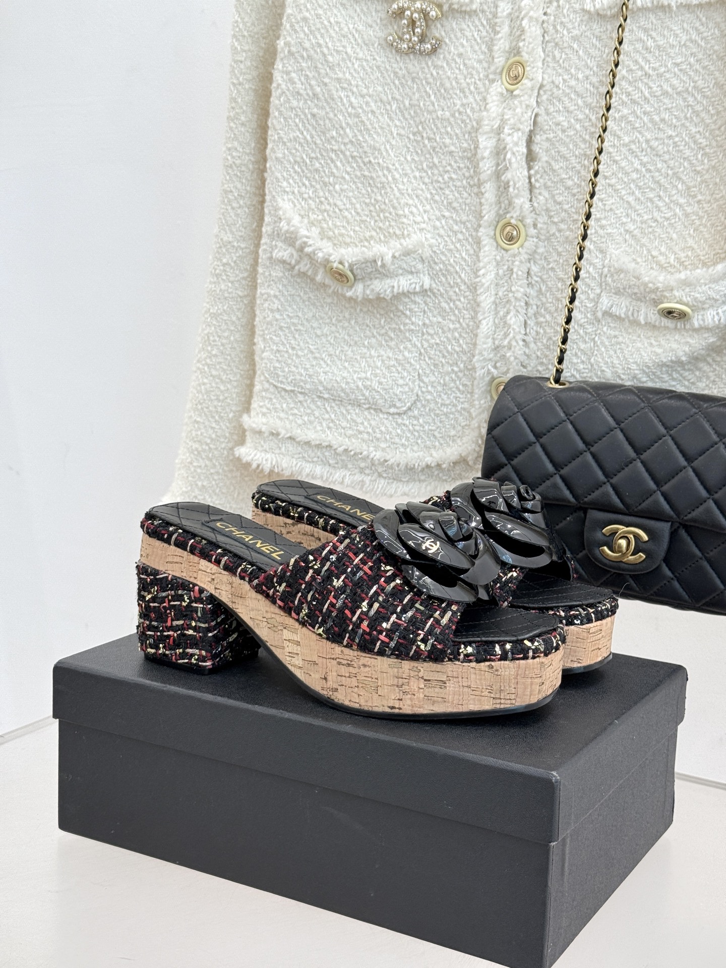Chanel 26C 샤넬 카멜리아 우드톤 힐 굽 플랫폼 샌들 슬리퍼 신발