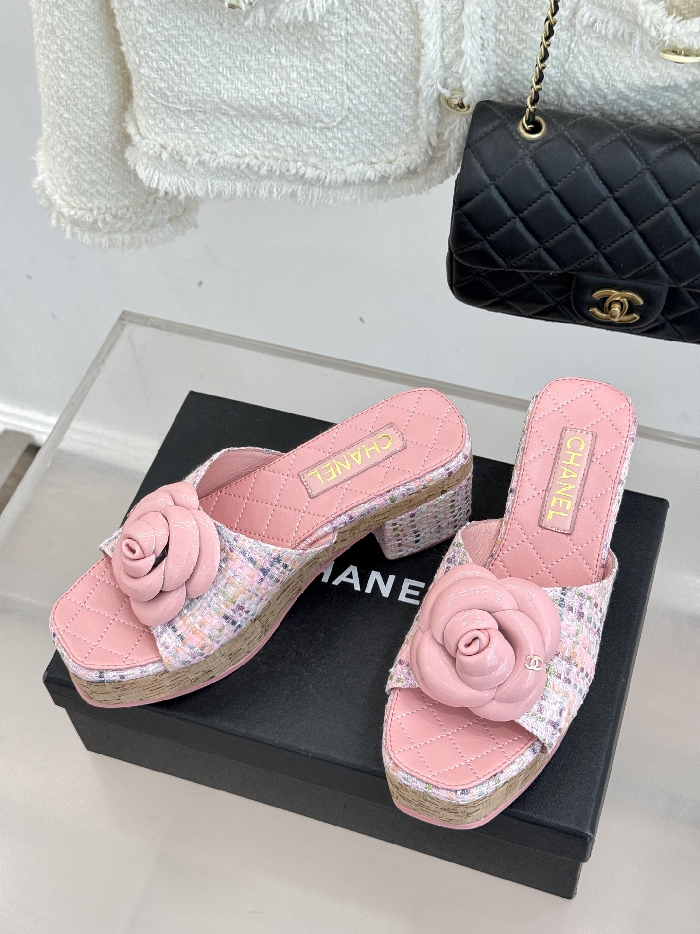 Chanel 26C 샤넬 카멜리아 우드톤 힐 굽 플랫폼 샌들 슬리퍼 신발