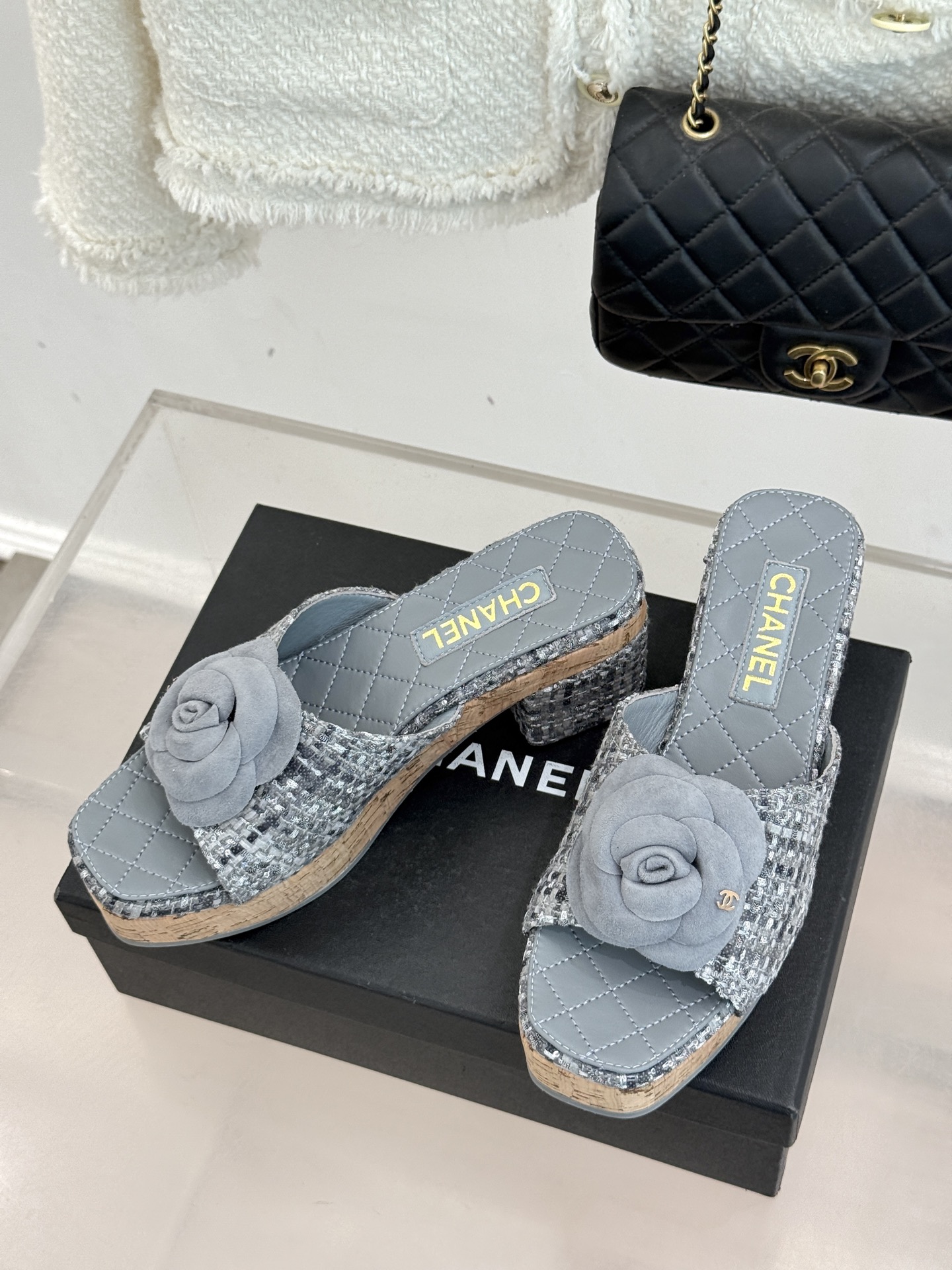 Chanel 26C 샤넬 카멜리아 우드톤 힐 굽 플랫폼 샌들 슬리퍼 신발